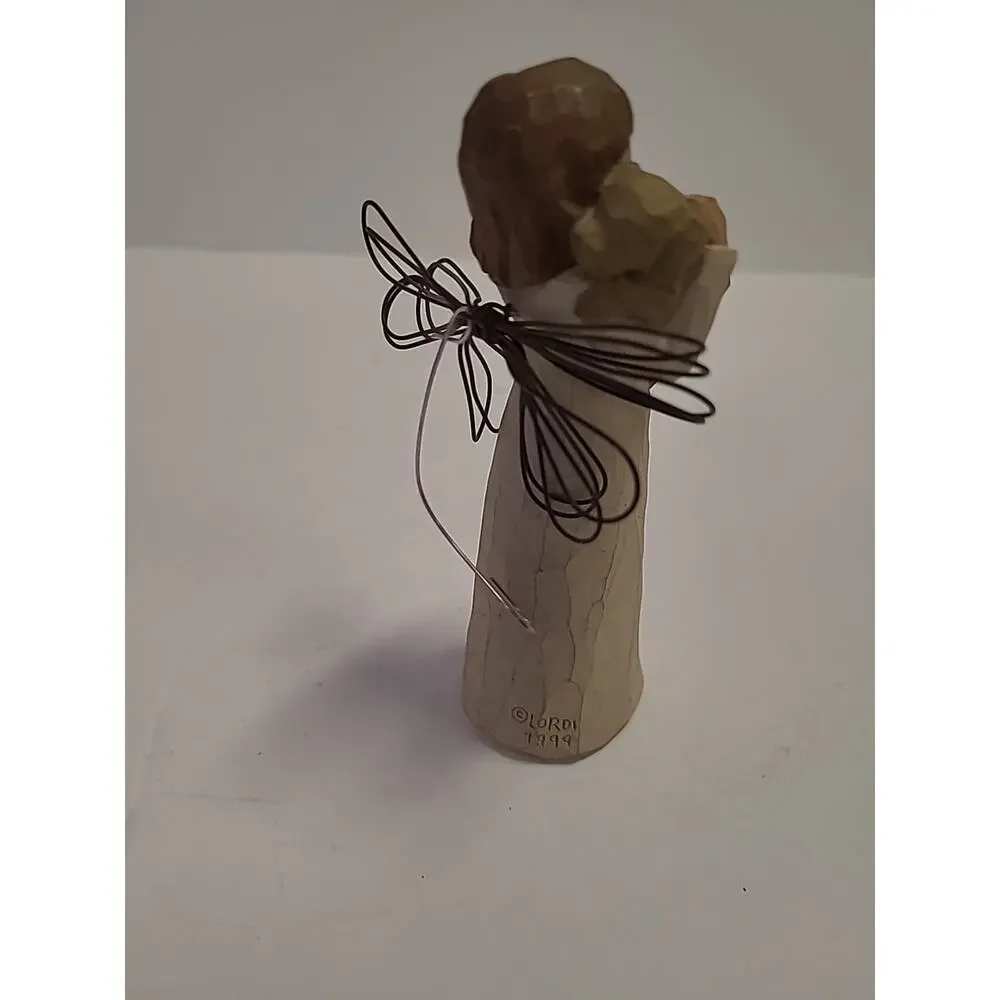 1999 Demdaco Willow Tree Susan Lordi Angel of Friendship with Dog Puppy Figurine